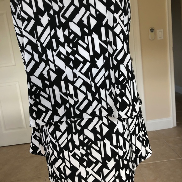 Top - Picture 3 of 3